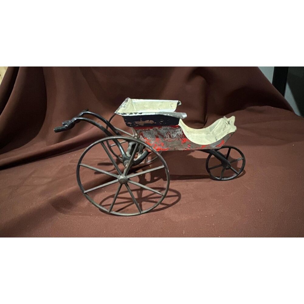 Vintage Wagon Carriage Metal 3 Wheels